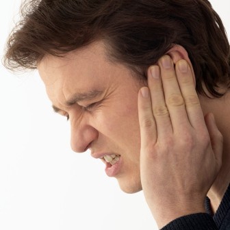 чем лечиться, если заложены уши и болит голова при простуде чем лечиться, если заложены уши и болит голова при простуде