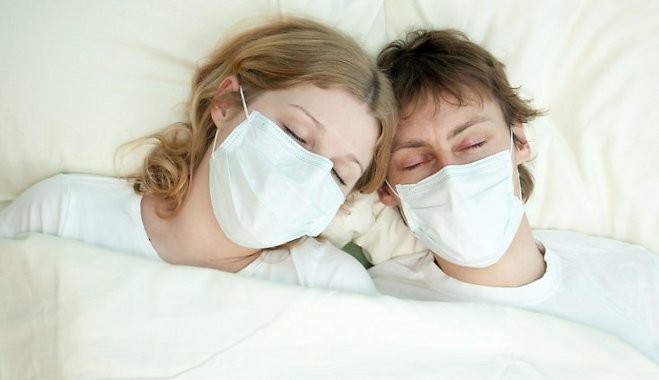 Вирус парагриппа является РНК-содержащим и существует в виде четырех типов, опасных для человека